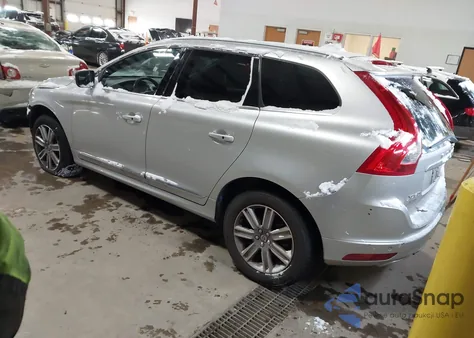 2016 Volvo Xc60 T6 Drive-E Platinum из США, поврежденный, VIN YV449MRM2G2918641